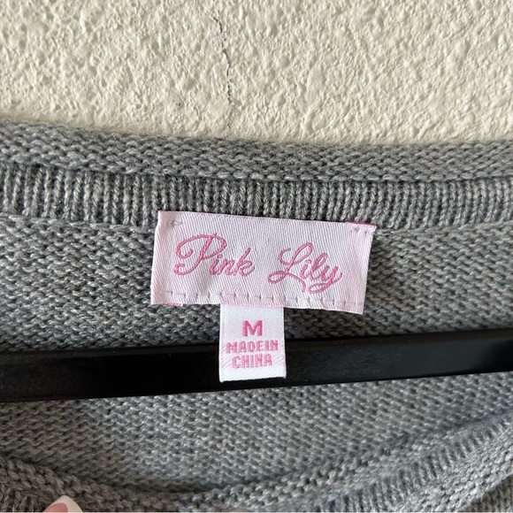 Pink Lily Women’s Oversized Knit Sweater Medium Gray Drop Shoulders Fall Winter - Picture 9 of 11